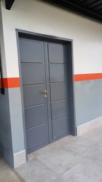 PUERTA 